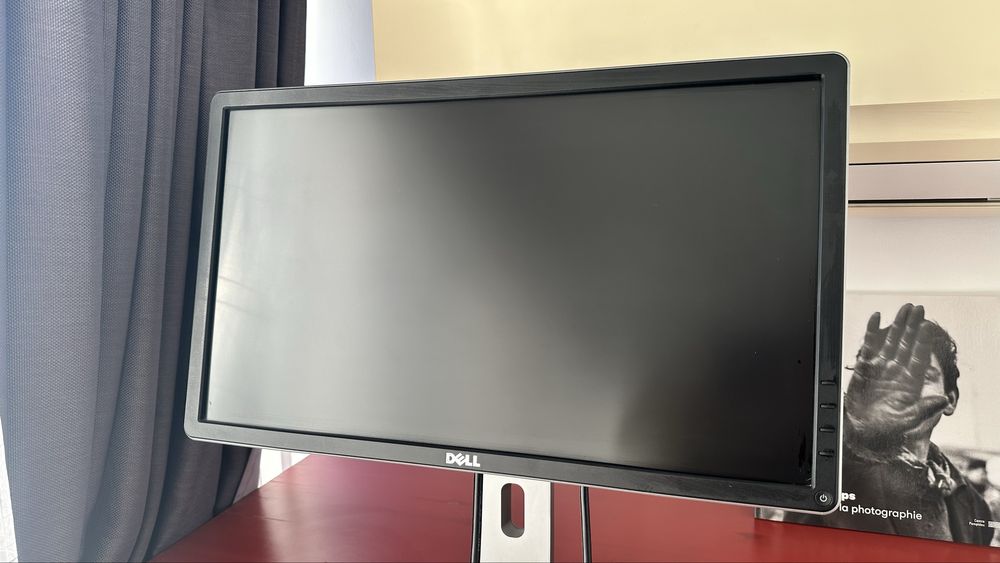Monitor Dell P2214Hb 22” Full HD IPS, stare foarte buna