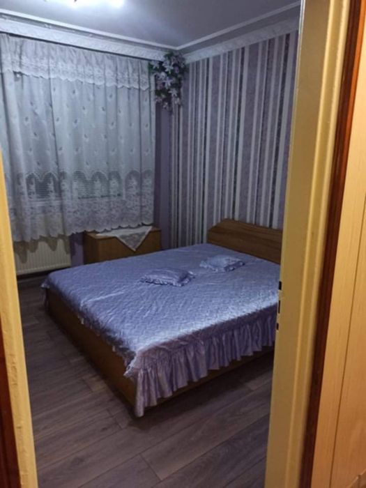 Дава се под наем Тристаен апартамент в Плевен, Сторгозия - 80 кв.м за 280.5 € - Снимка #2