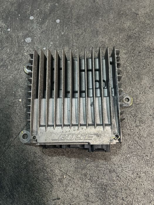 Усилвател Bose Mazda CX5