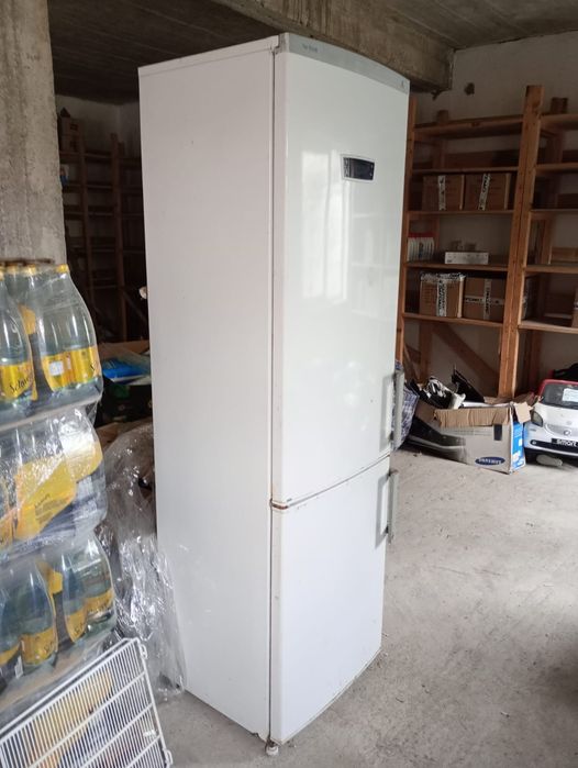 Combina frigorifica Arctic AK366NF+, 355 Clasa A+, No Frost, H201 cm