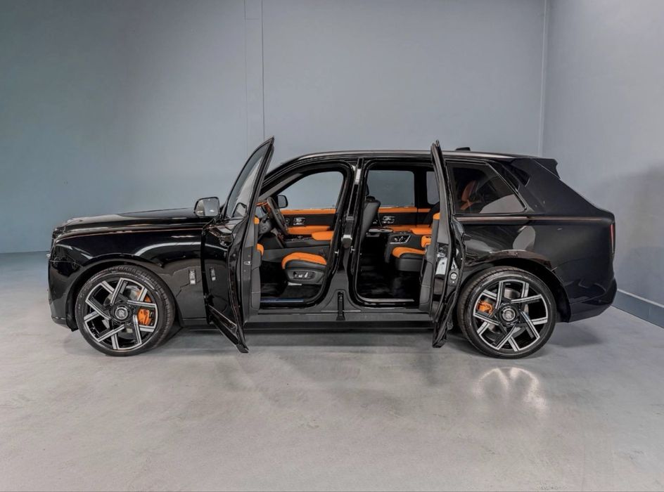 Rolls-Royce Cullinan Black Badge 2026