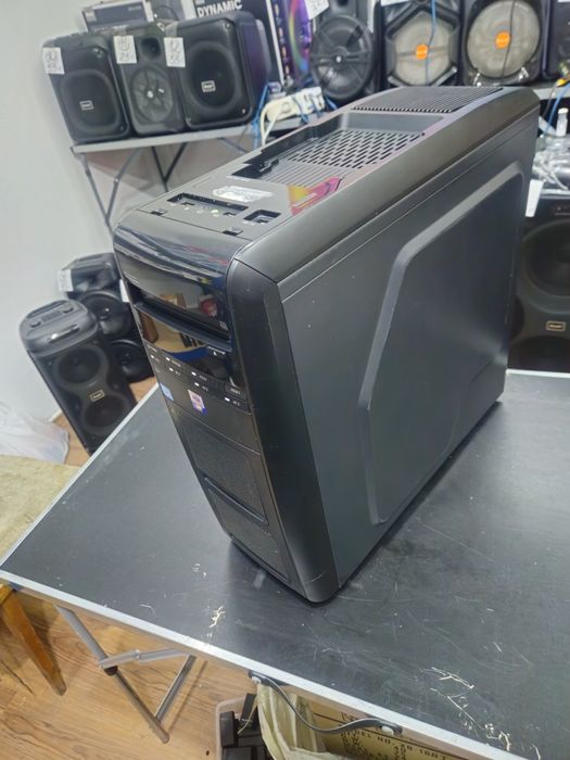 Компютър с i7 5960x , DDR4 32Gb , Video RX 580 8GB