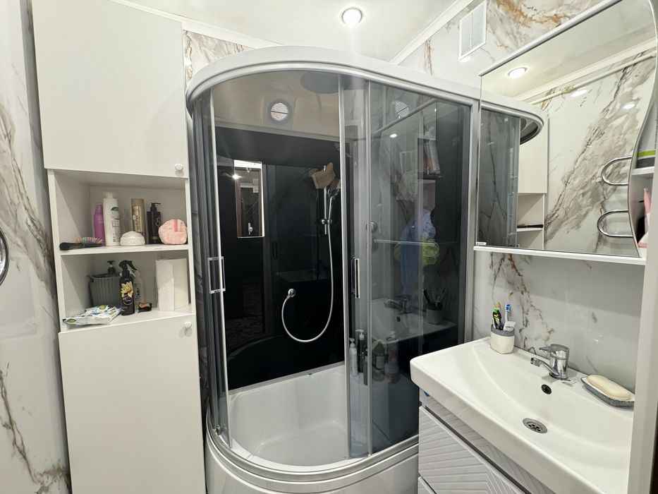 Трехкомнатная Квартира