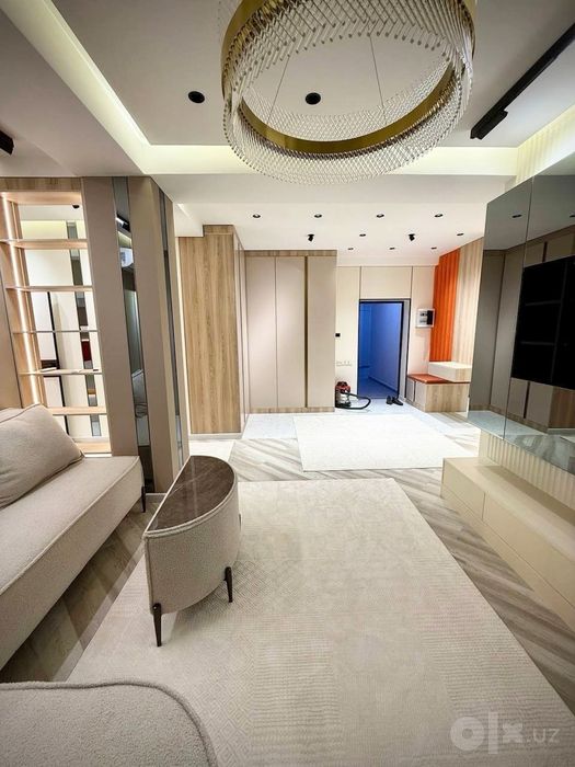 4 х комнатная в ЖК " Parkent Plaza " . Новый , качественный ремонт