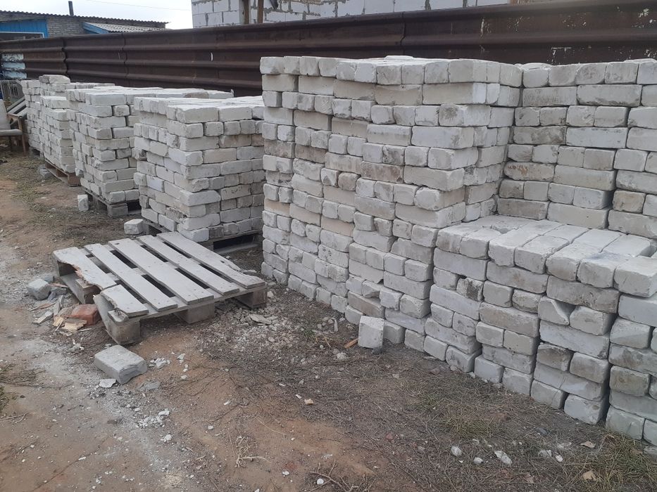 Продам Кирпич б/у