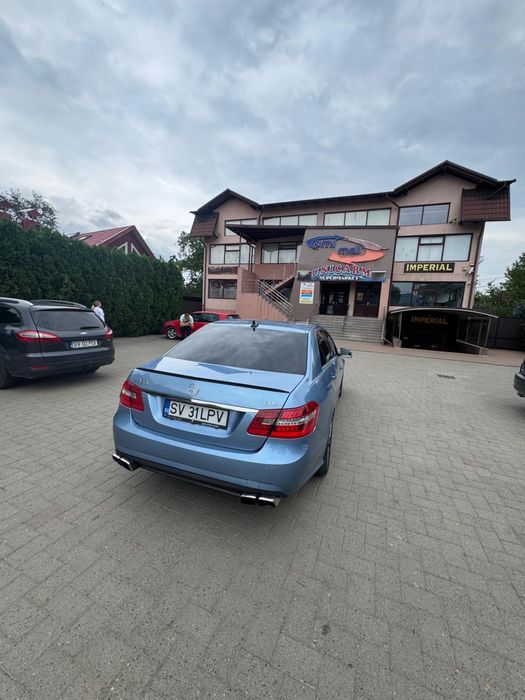 Mercedes e class