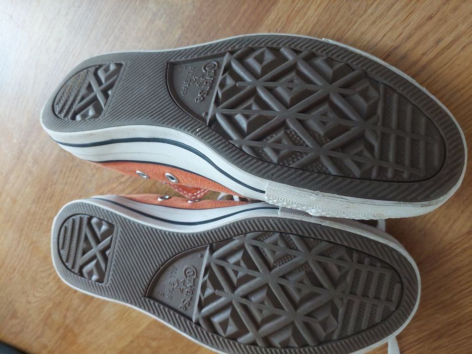 Кецоне Converse, оранжеви, новер 37,5, 24см стелка