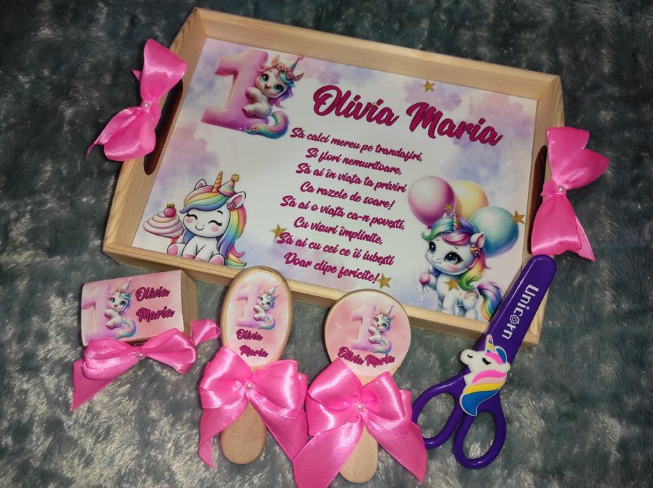 Set Tăviță Moț/Turtă fetiță 1 an -lemn natur- din 6 elemente