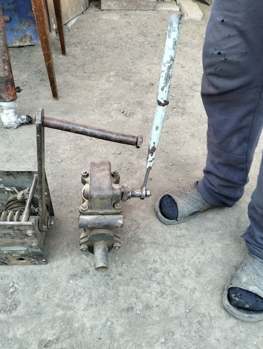 Ручной топливный насос