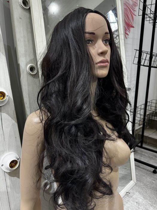 Продаются парики