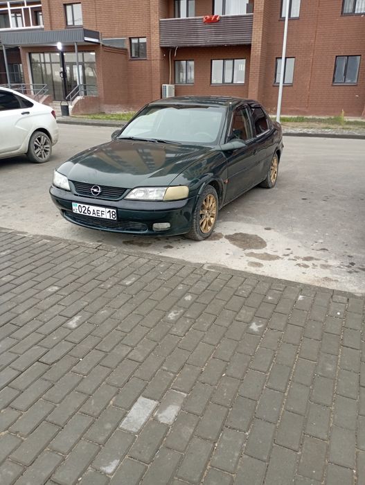Продам машину Opel Vectra B