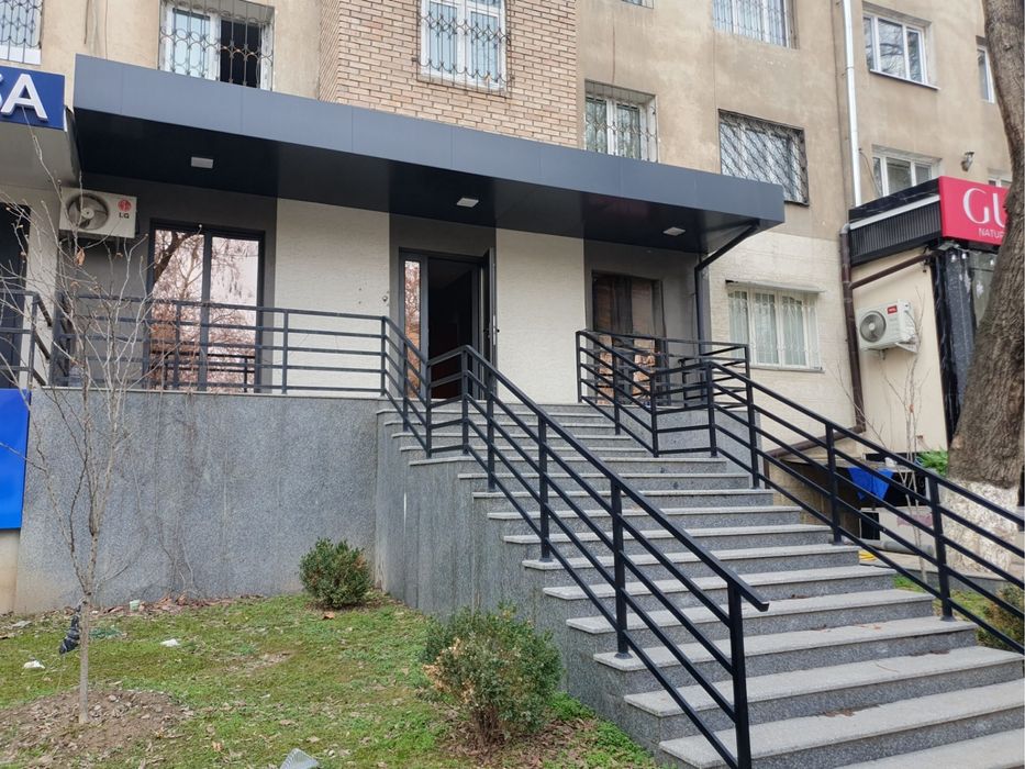 Аренда под Офис Новомосковская 49м2 1500$ торг