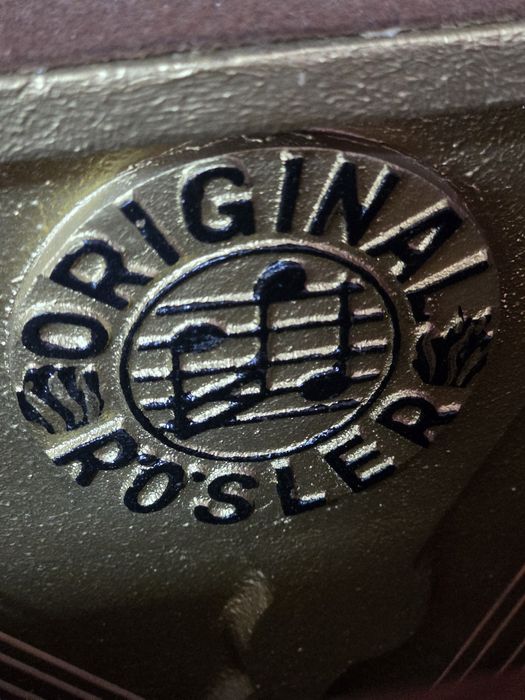 Продаётся фортепиано Rösler