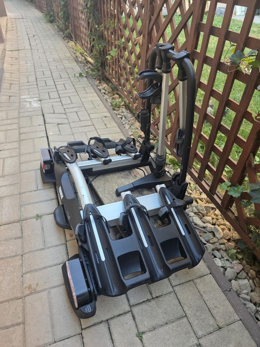 Suport  4 biciclete   pe carlig Thule Velo Compact  927