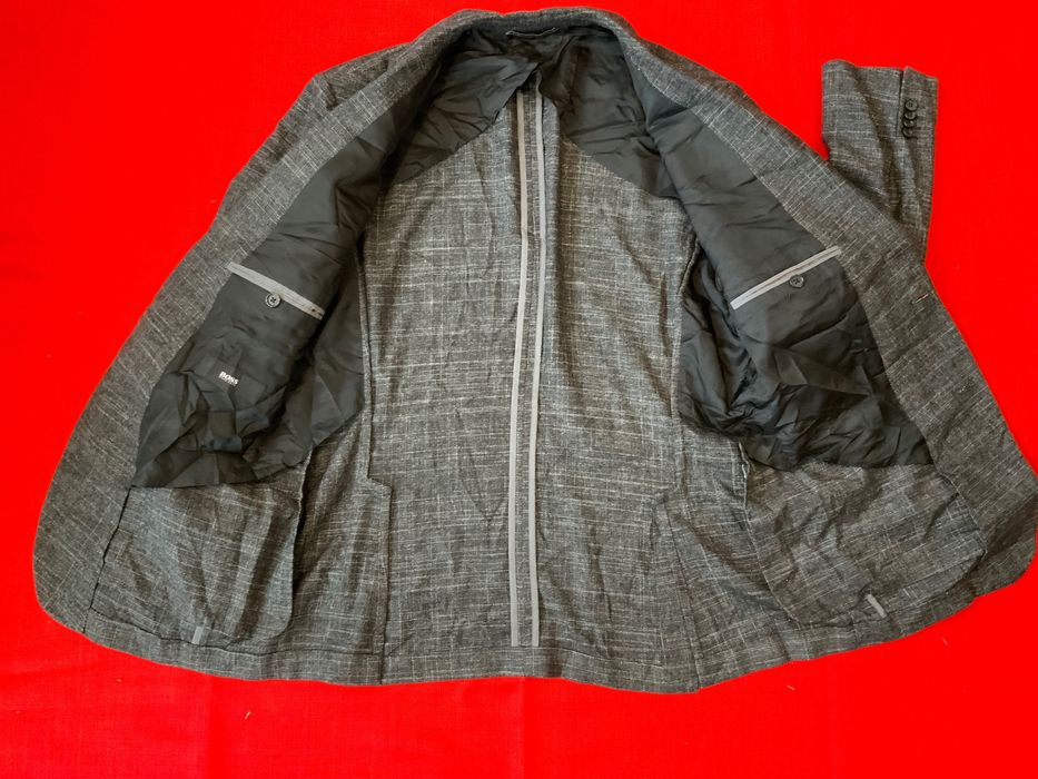 Hugo Boss-оригинално сако 50-52л