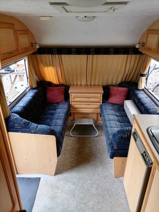 Rulota Barrons Elddis Firestorm 534