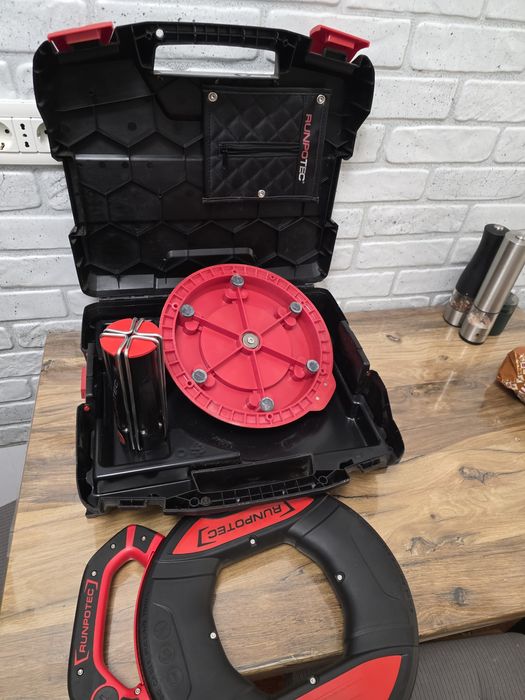 Derulator tamburi XB 300 + mandrina multifunctionala + geanta transport RUNPOTEC