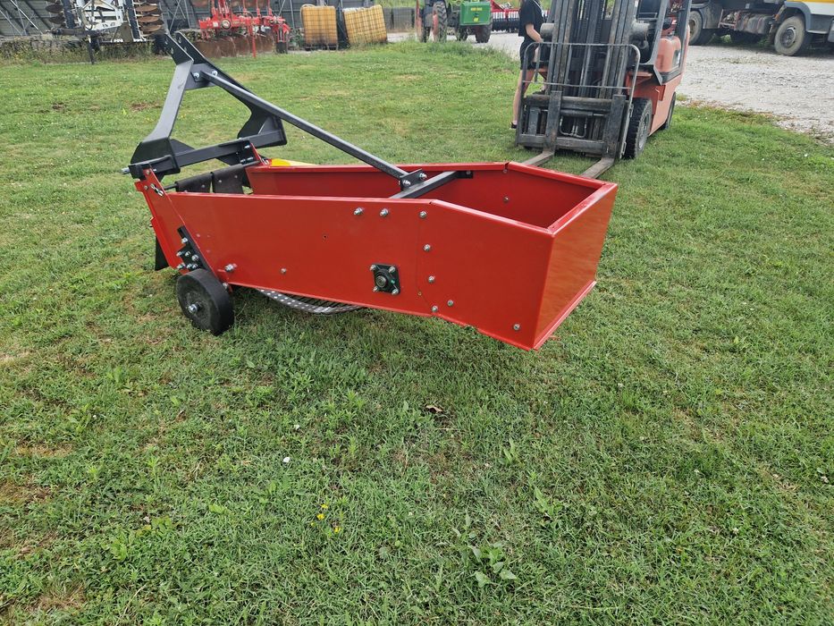 Картофовадачка за малък трактор