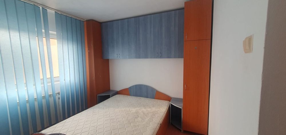 Vand apartament 3 camere..proprietar