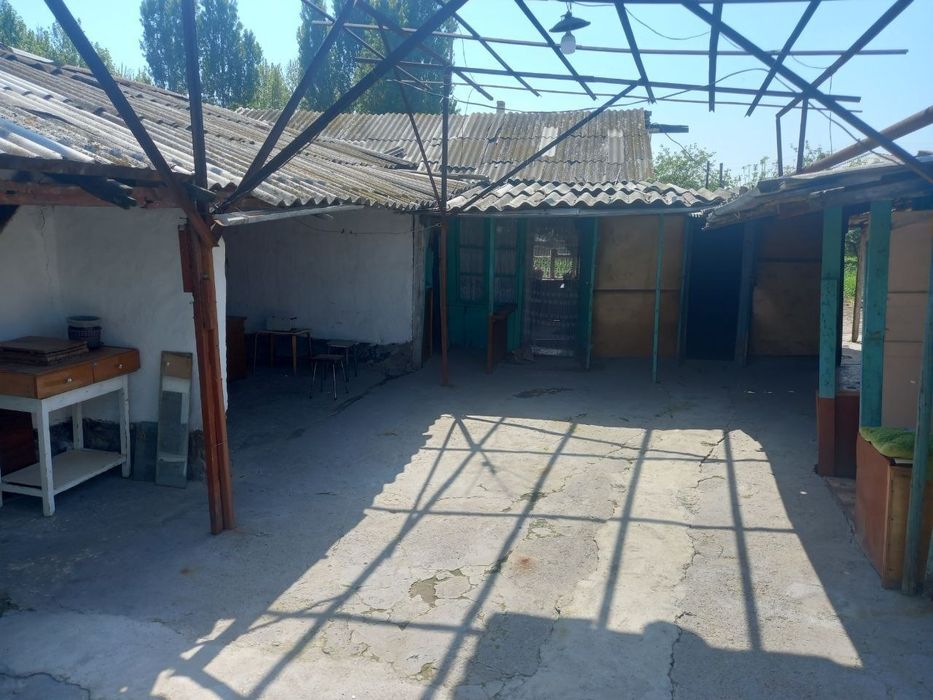 Продаётся участок в юкоричирчиком районе