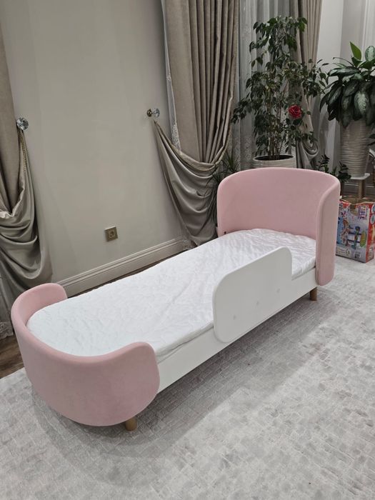 Продам кровать для девочек