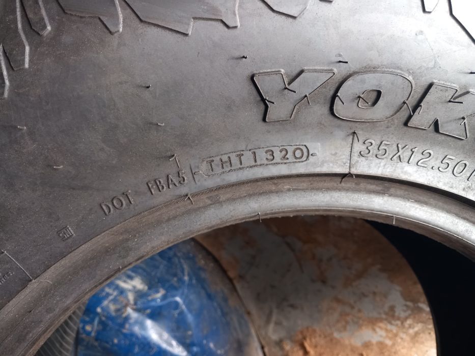 35x12.50 R 17 121Q Yokohama Geolandar X-MT M+S