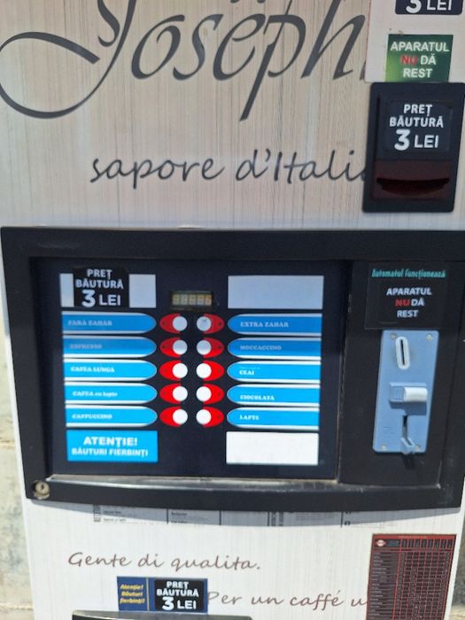 Automat de cafea cu râșniță pentru cafea boabe .SUPER OFERTĂ !!!