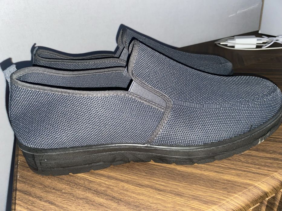 Новые кросовки (мокасины)