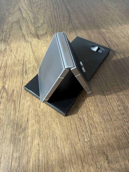 Samsung Galaxy Z Flip 6