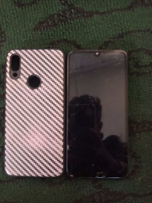 Redmi 7 sotiladi xolati oʻrtacha  boʻlishi 500ming