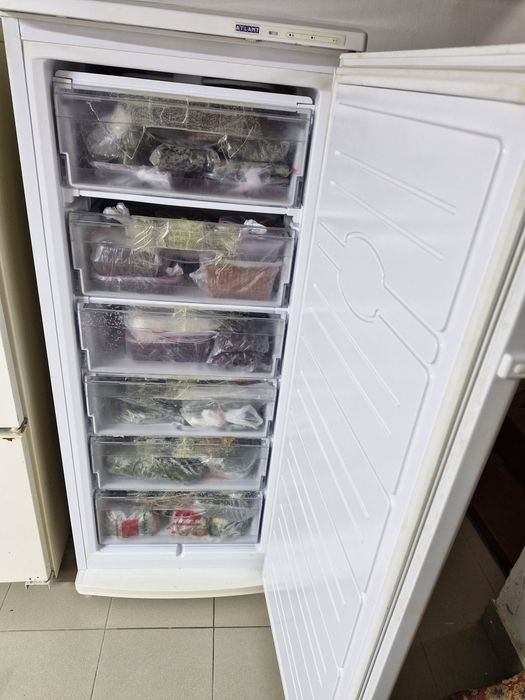 Морозильная камера Атлант.