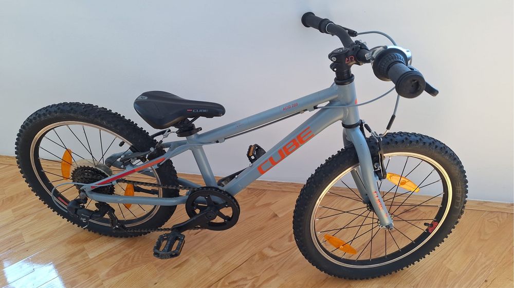 Bicicleta copii Cube ACID 200