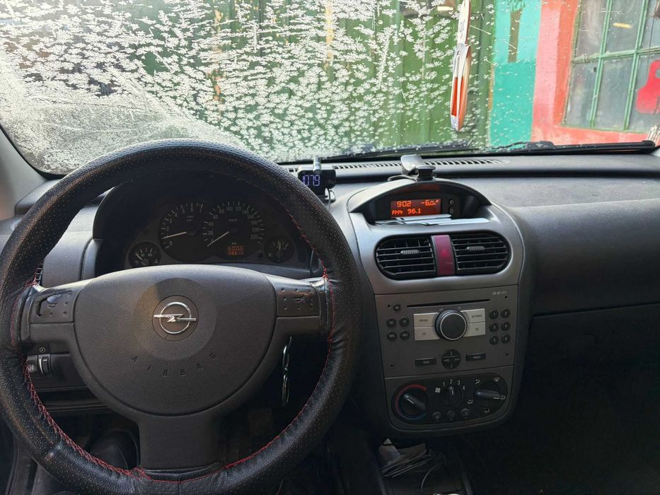 opel corsa c 2005