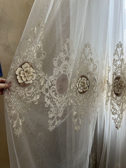 Перде 3д рози  в отлично състояние