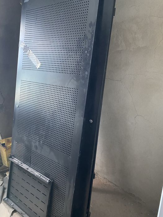 Шкаф серверный для офиса