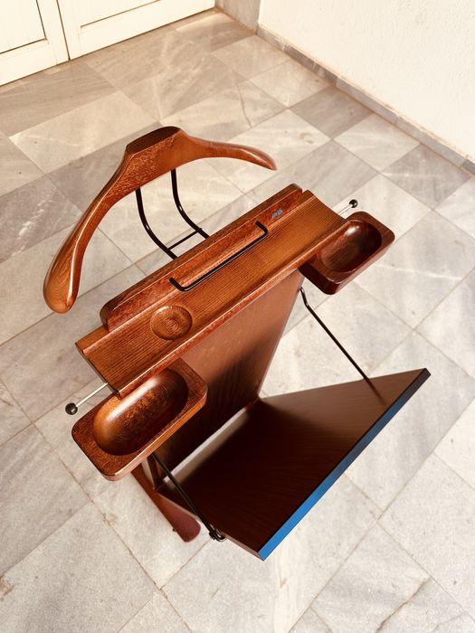Италианска стойка за дрехи ARIS – масивно дърво (valet stand)