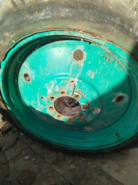 Трактор запчасти б/у