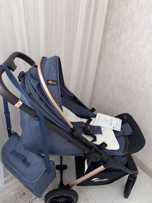 Коляска всесезонная