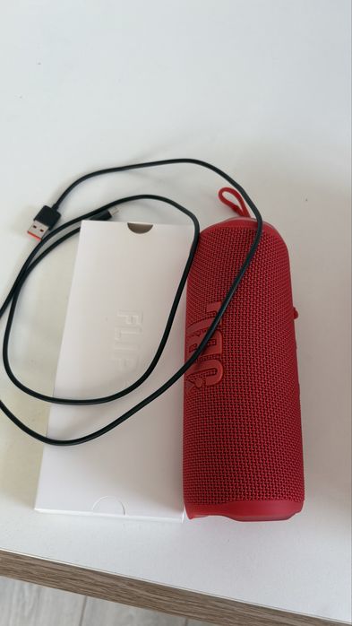 Водонепроницаемая колонка Jbl Flip 6