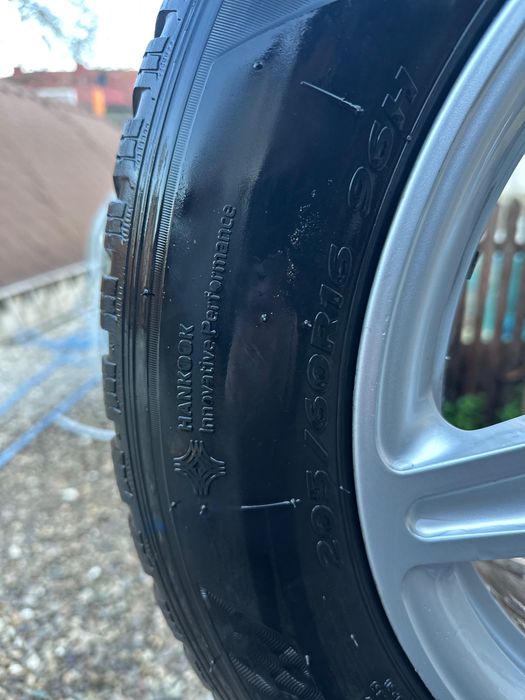 Vând roți 5x112 R16 Audi