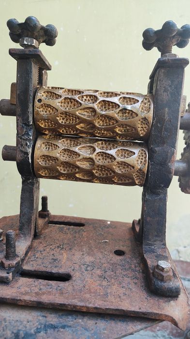 Qand qoliplari 3. hil