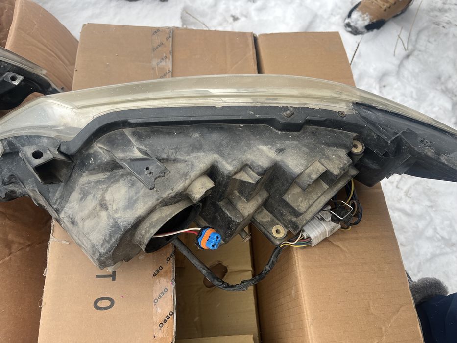 Продам фара камри 50