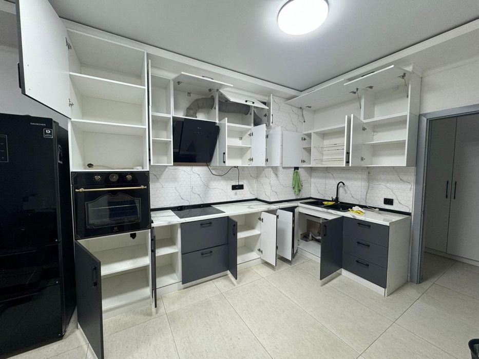 Кухня лдсп продам