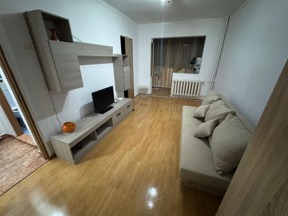 Inchiriez Garsoniera CF 1 Micalaca