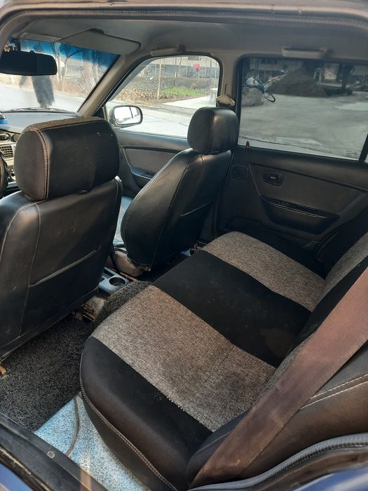 Nexia2 1.6 srochna sotiladi xolati yaxshi