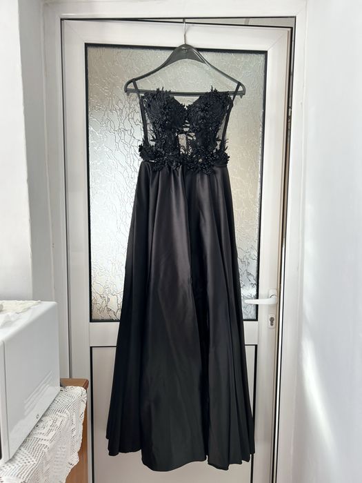 Официална бална рокля