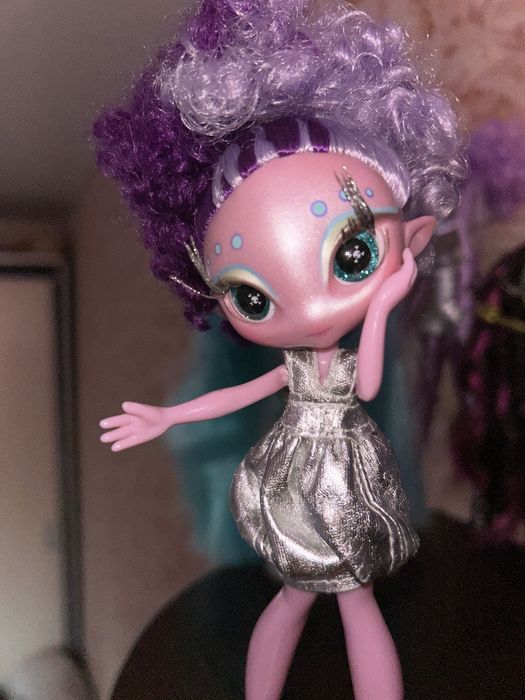 Кукла Novi Stars