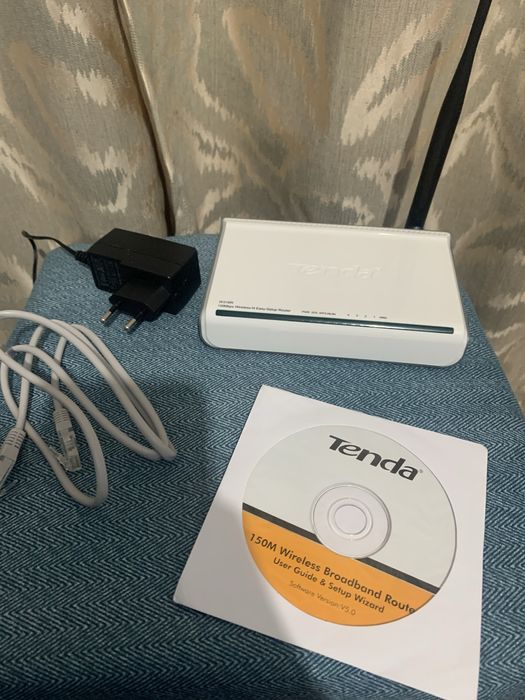 Pachet! Router wifi Tenda si Boxe Serioux!!