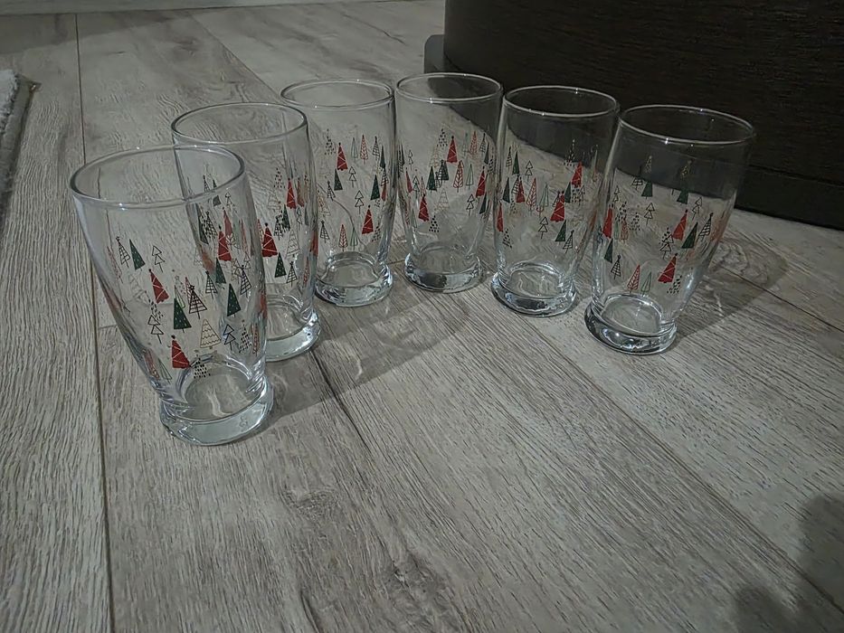 Мини чашки за вода