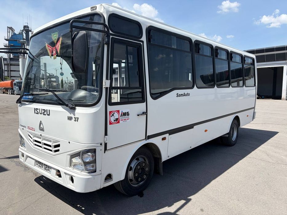 Аренда автобуса ISUZU